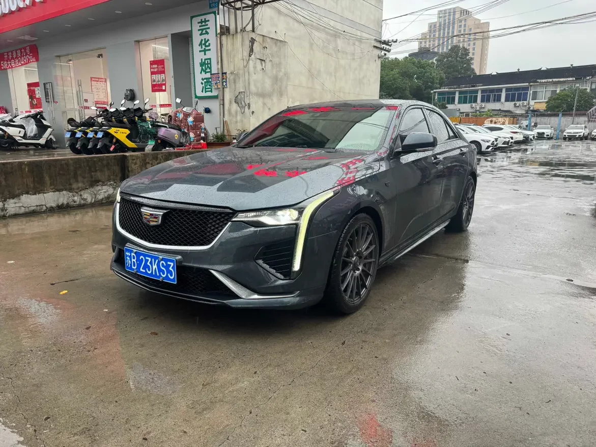 Cadillac CT4