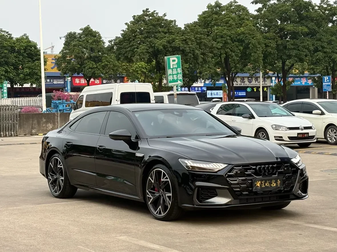 Audi A7L