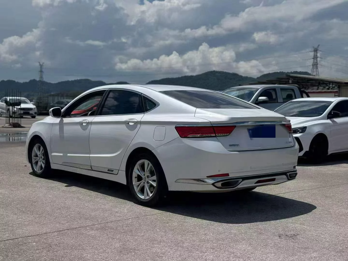 Geely Borui