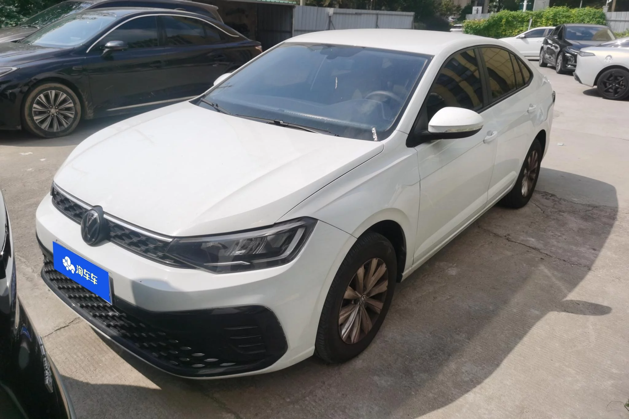 Volkswagen Lavida  из Китая