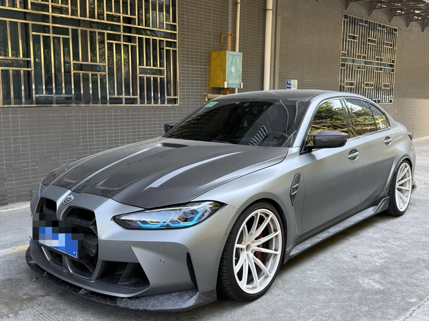 BMW M3  из Китая