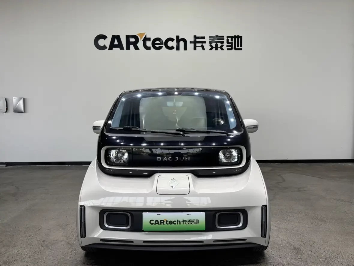 Baojun KiWi EV  из Китая