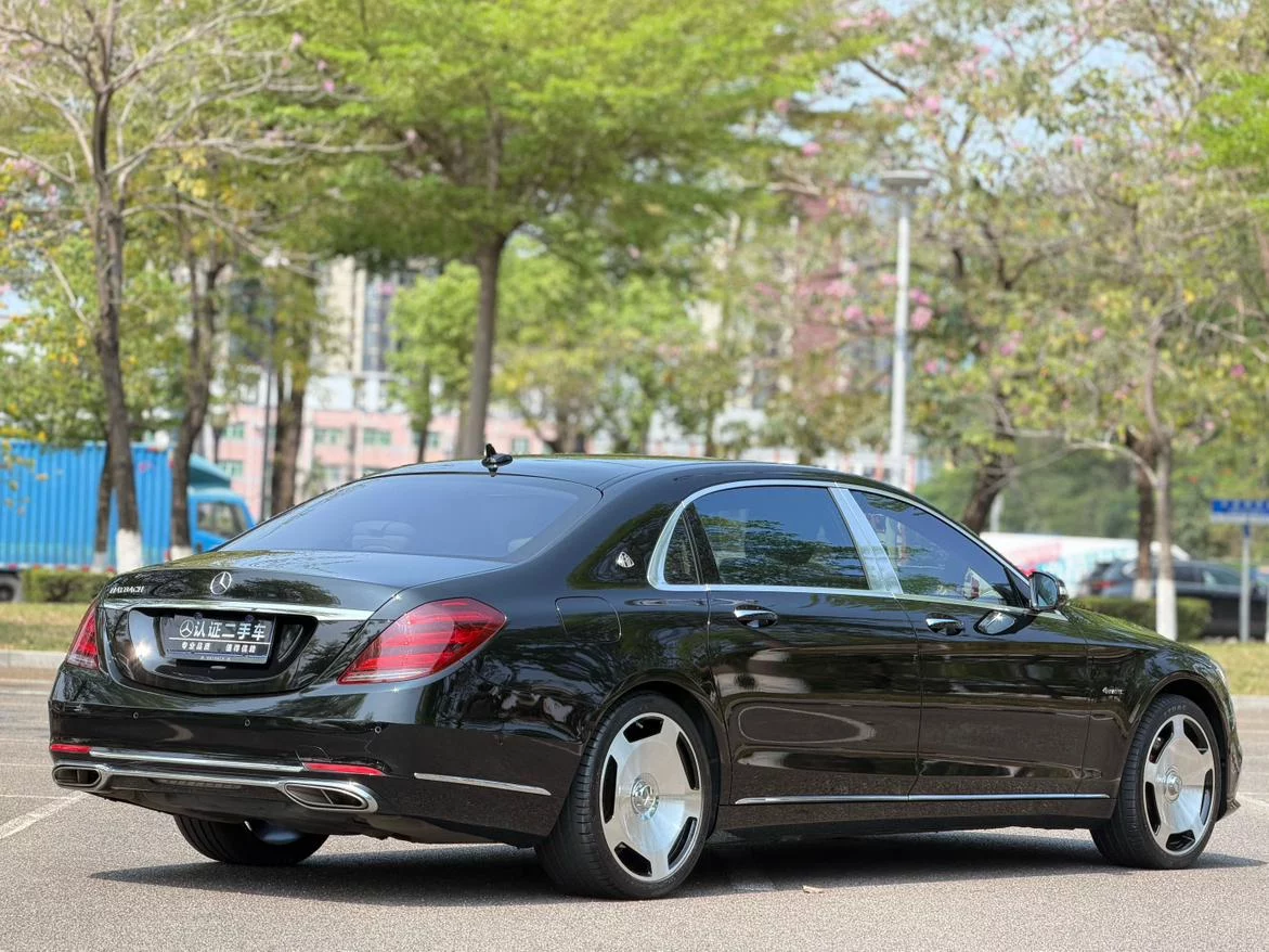 Mercedes-Benz Maybach S-Class