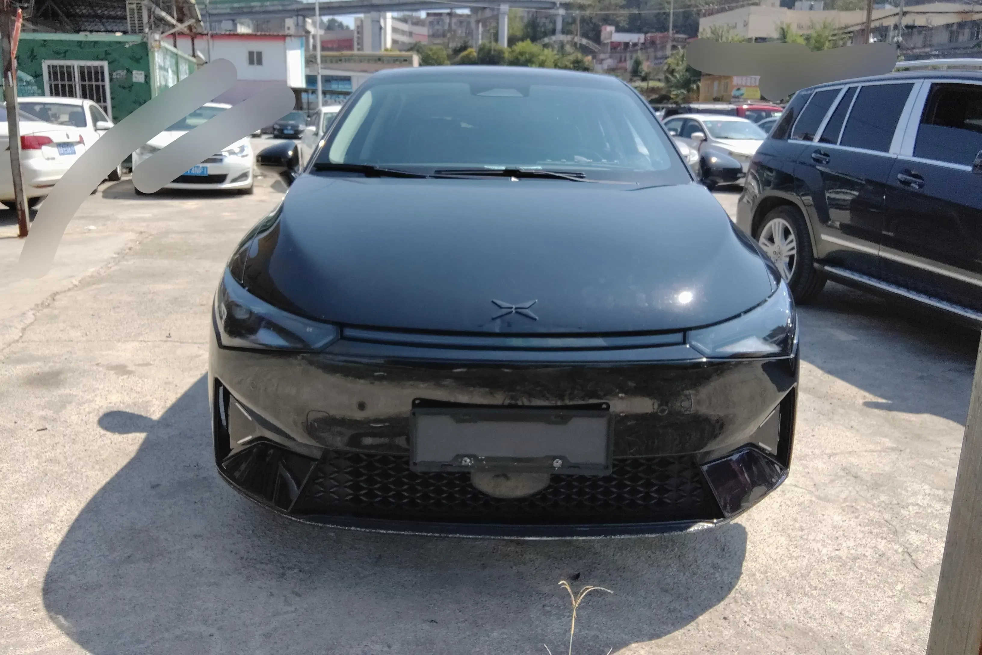 XPeng P5