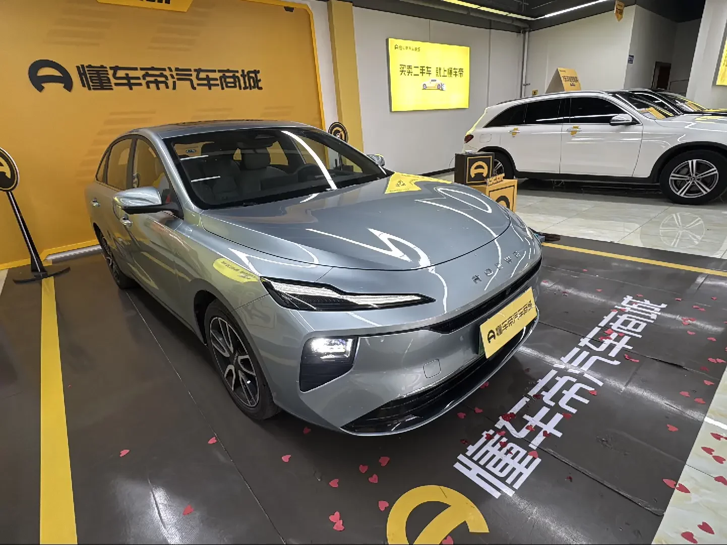 Roewe D6