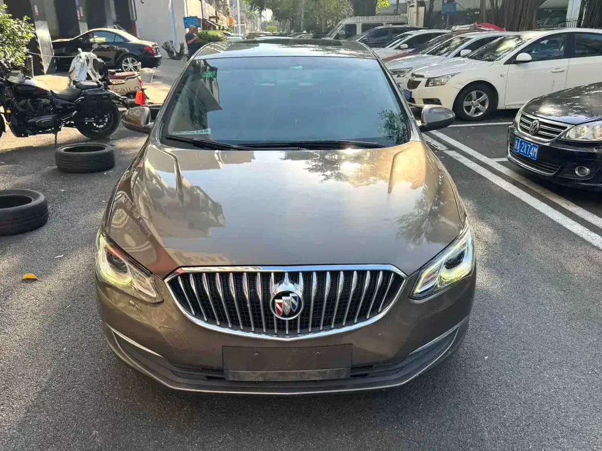 Buick Yinglang  из Китая