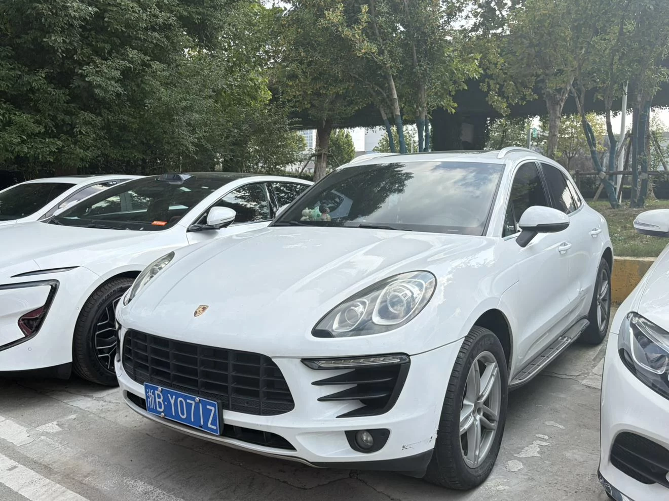 Porsche Macan  из Китая