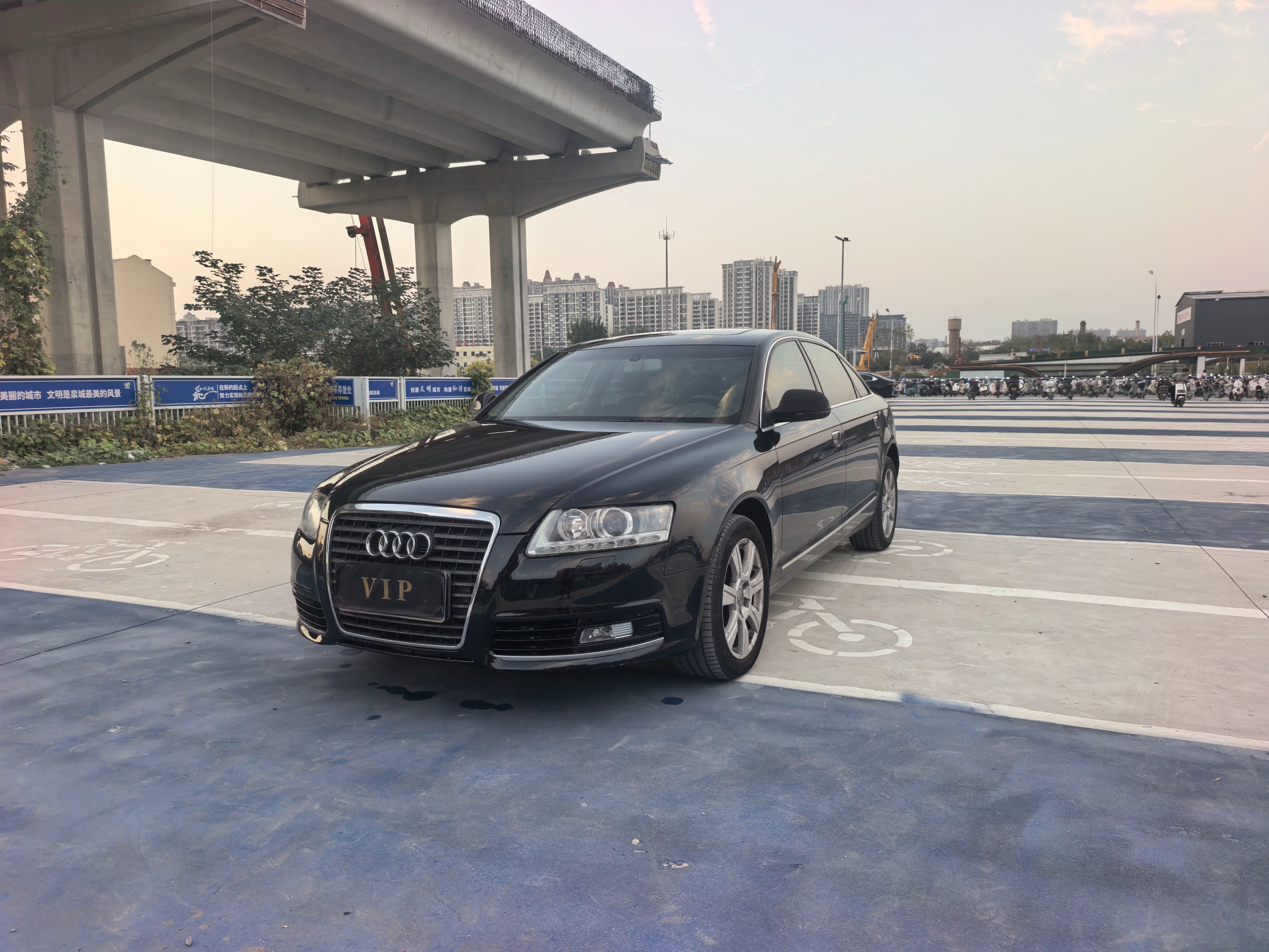 Audi A6L  из Китая