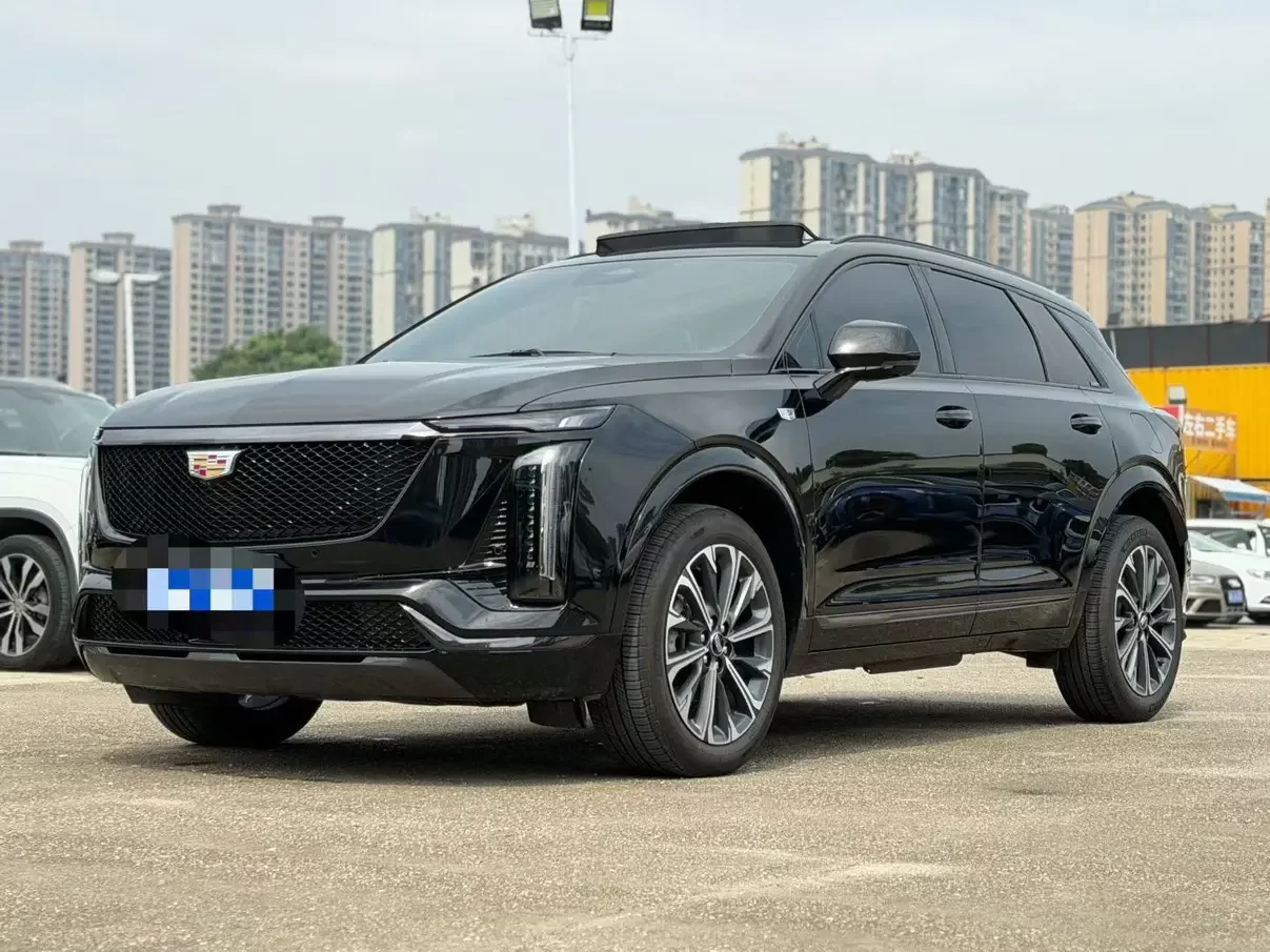 Cadillac XT5  из Китая