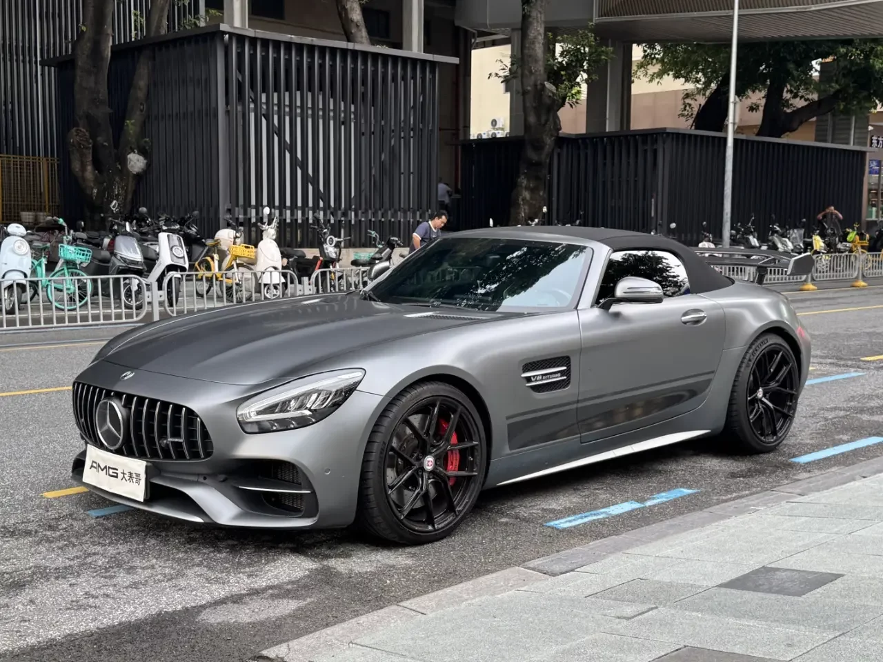 Mercedes-Benz AMG GT