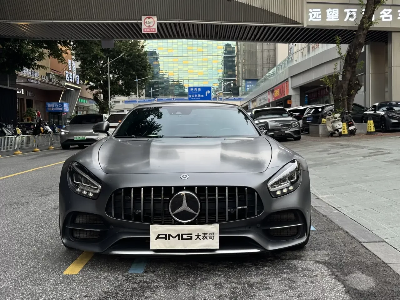 Mercedes-Benz AMG GT