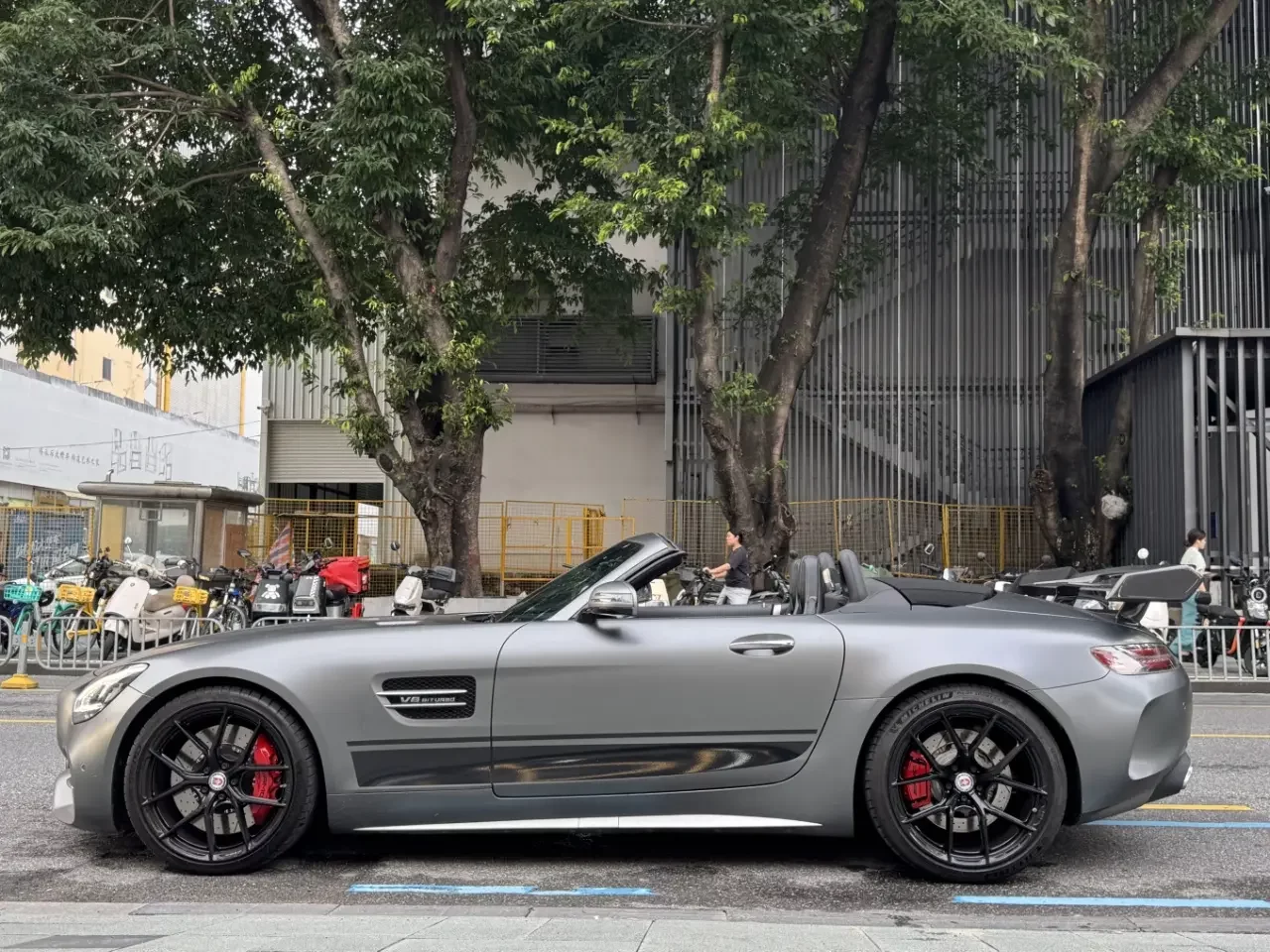 Mercedes-Benz AMG GT