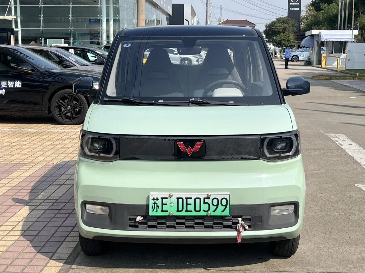 Wuling Hongguang MINIEV  из Китая