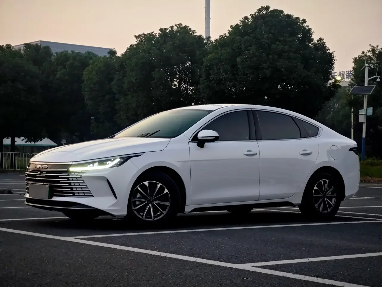 BYD Destroyer 05