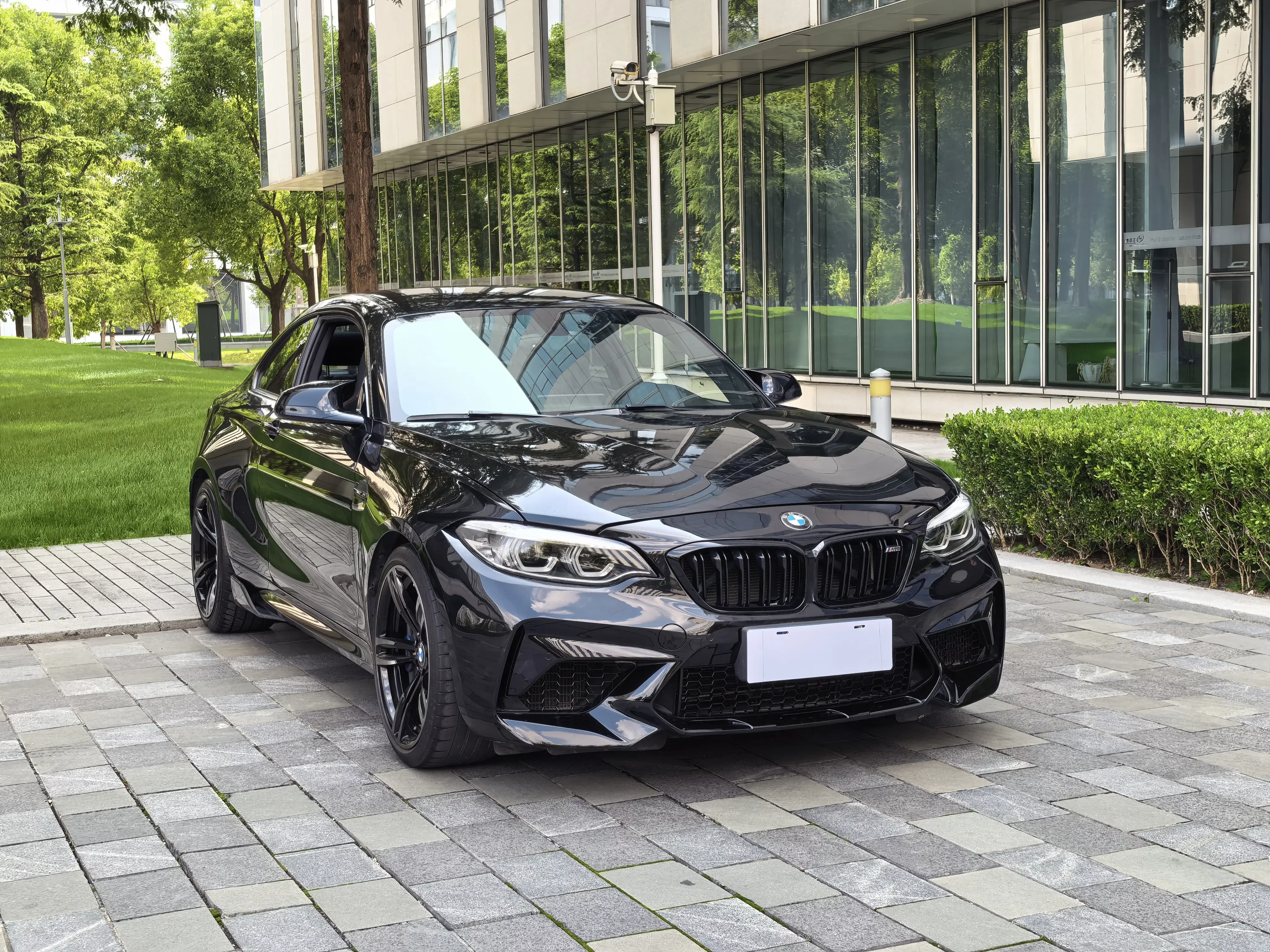 BMW M2