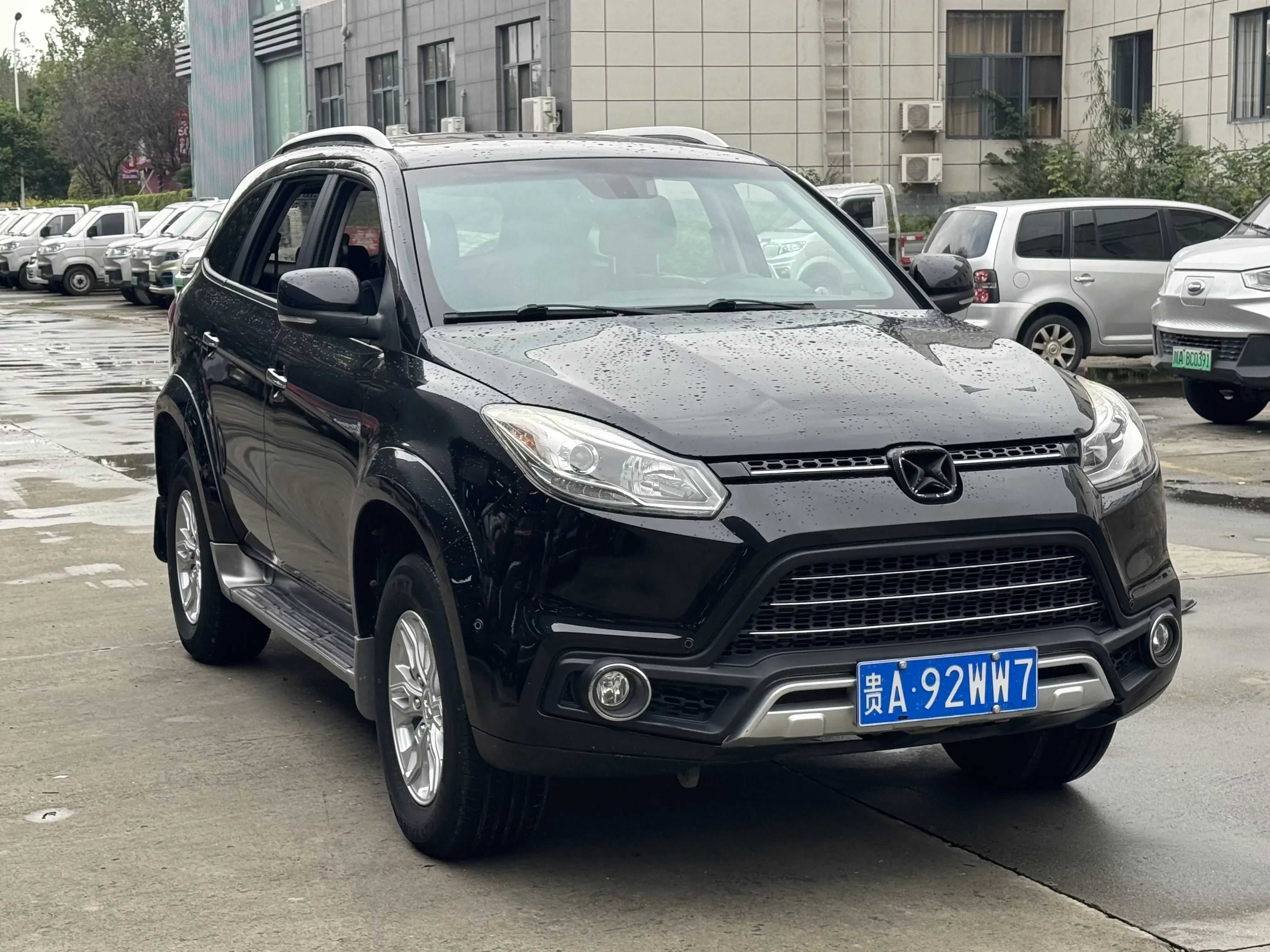 Yu Sheng Yusheng S350  из Китая
