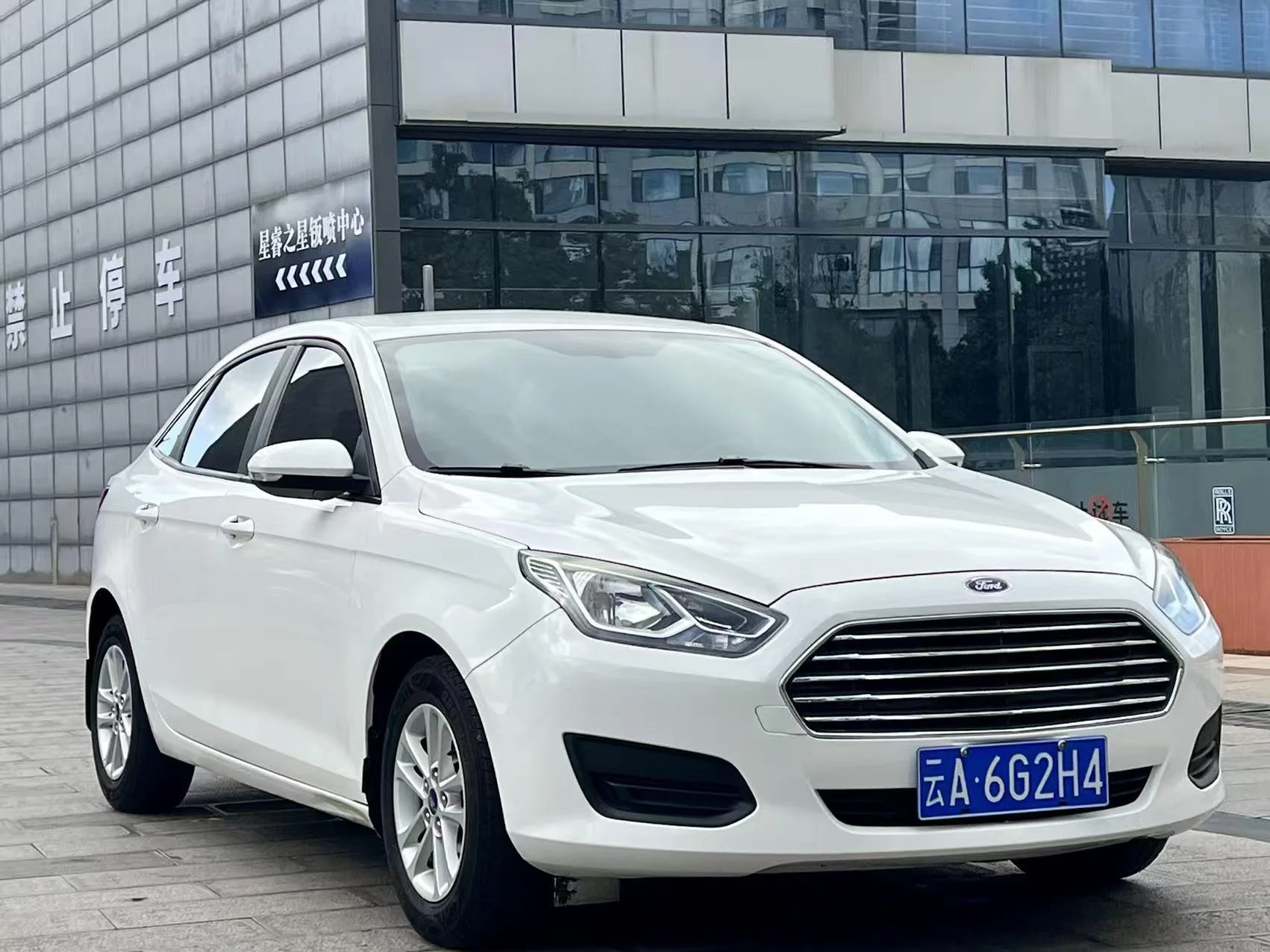 Ford Forrest  из Китая