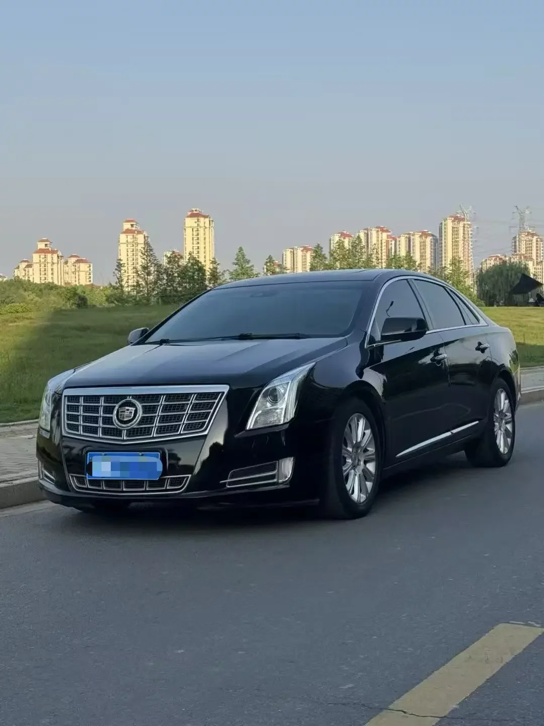 Cadillac XTS  из Китая