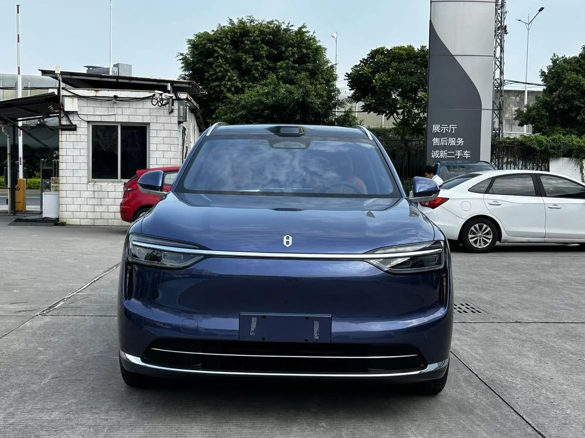 AITO M7