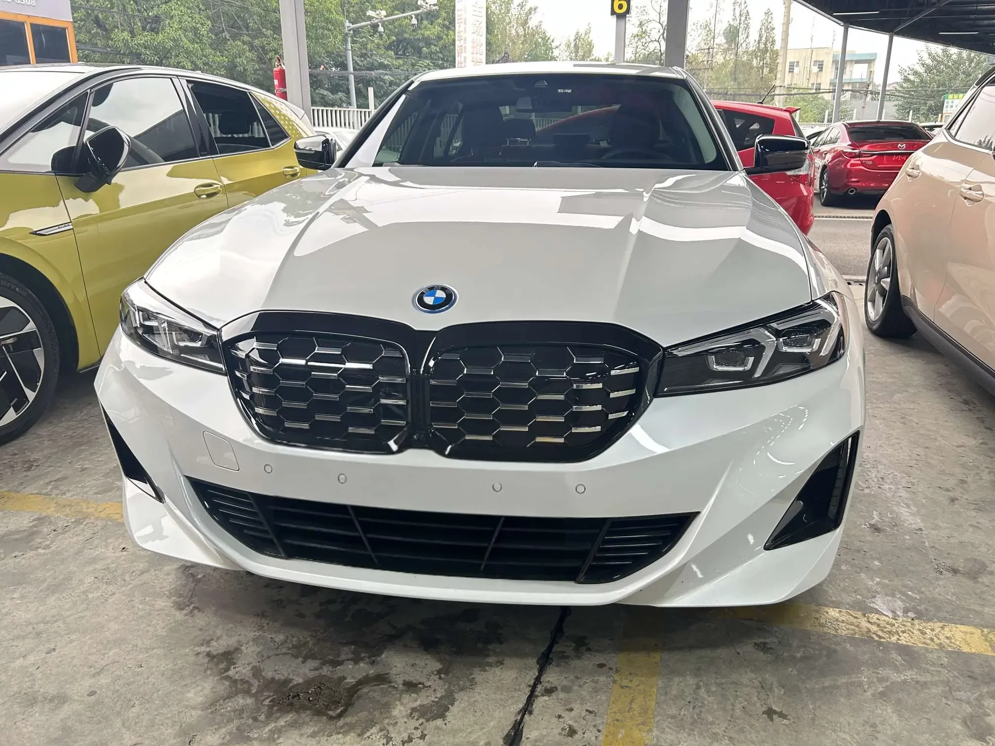 BMW i3