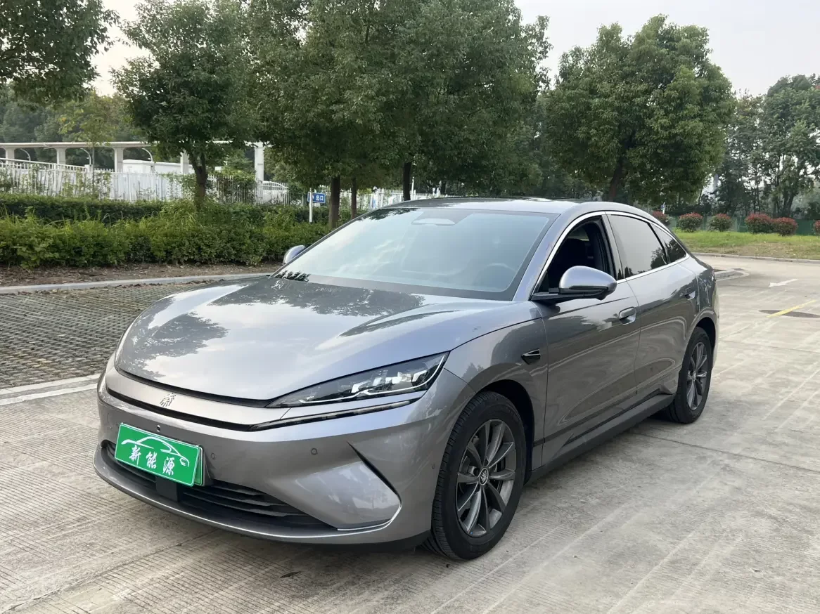BYD Qin L EV