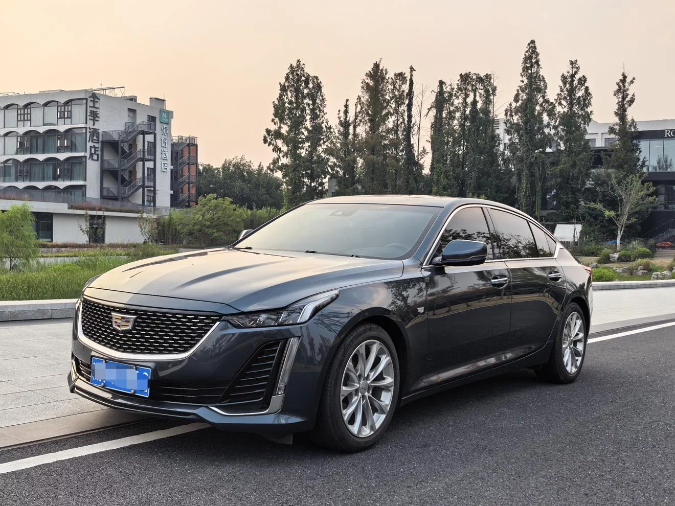 Cadillac CT5