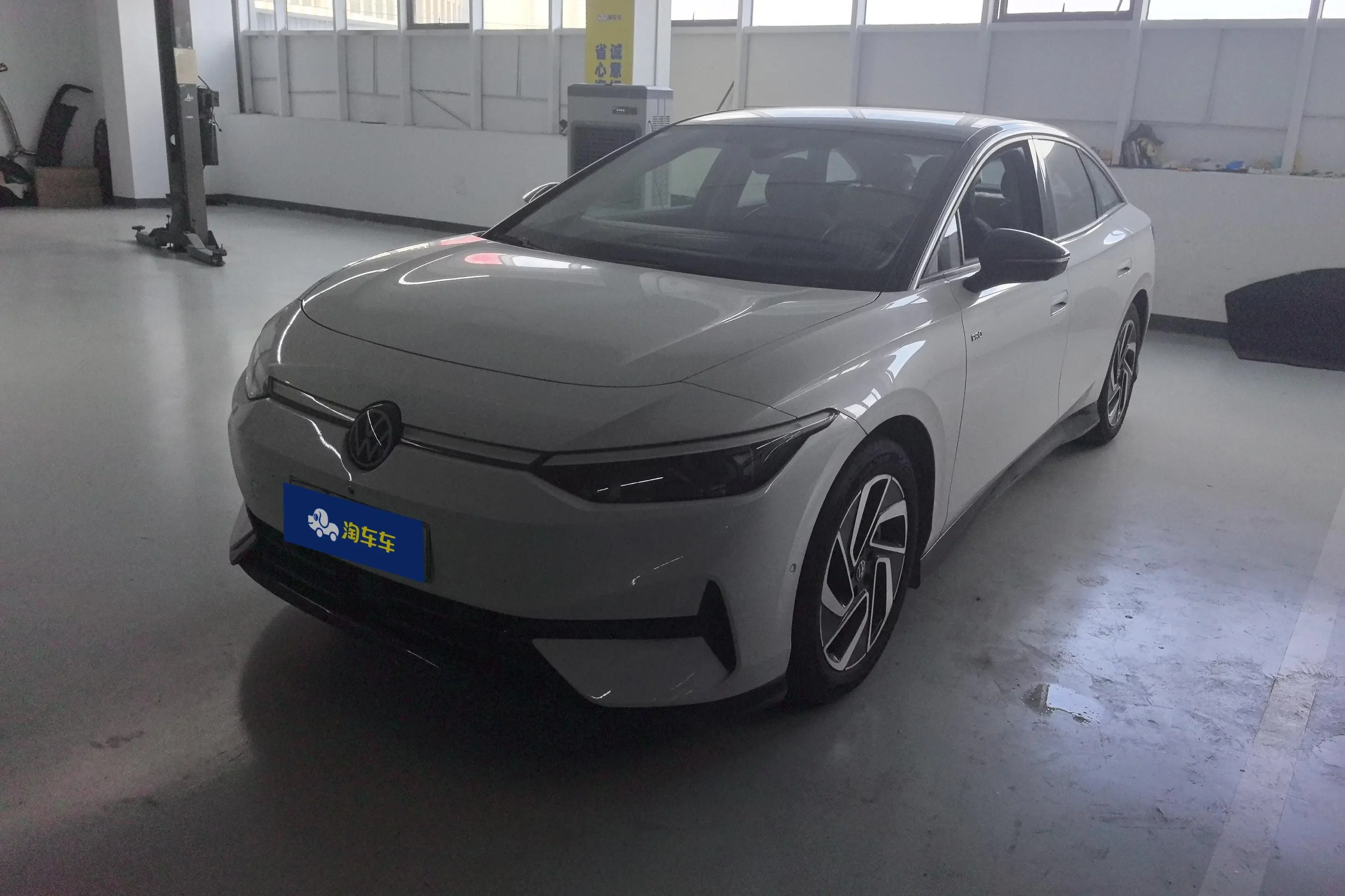 Volkswagen ID.7 VIZZION  из Китая
