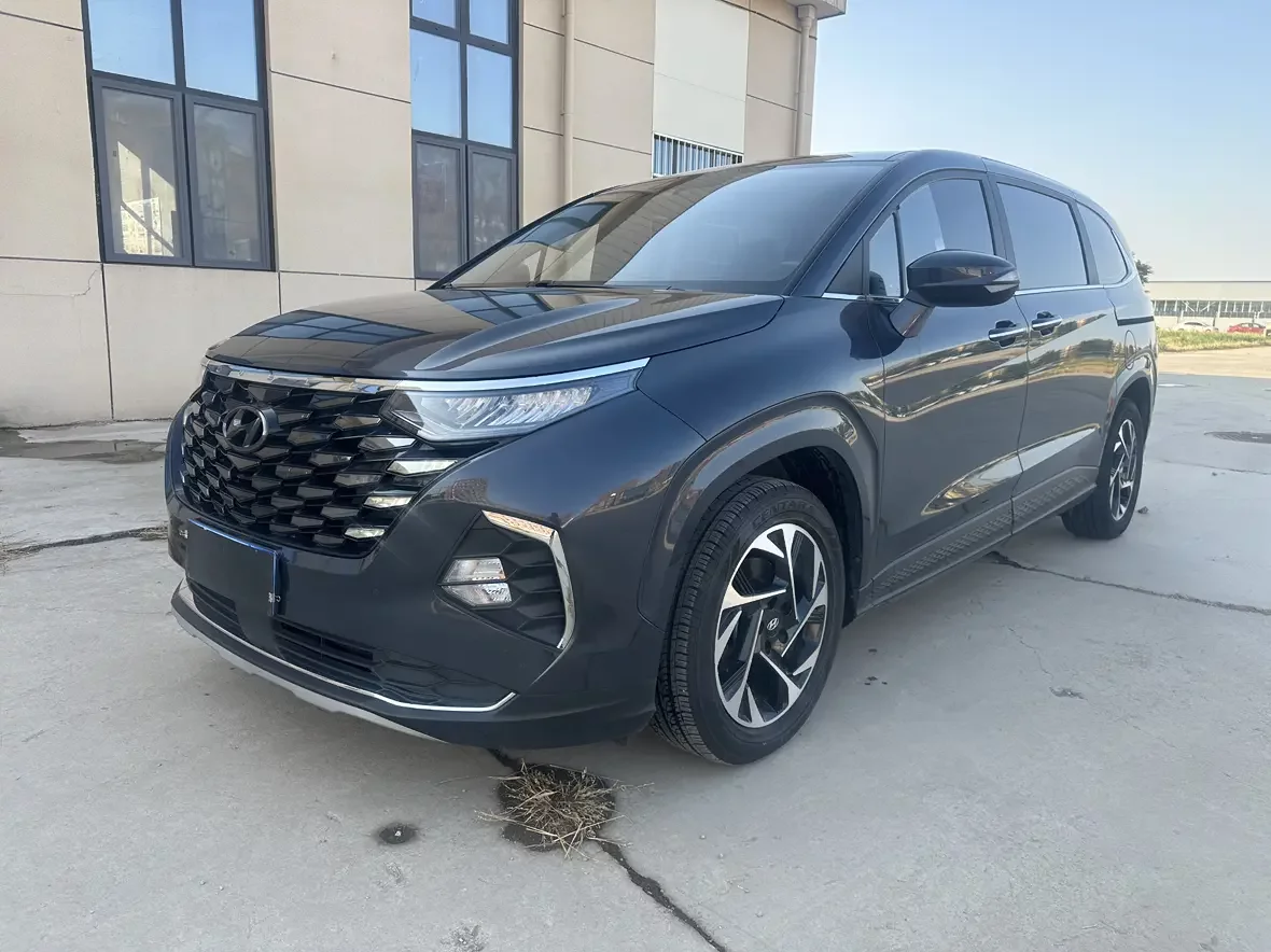 Hyundai Kustu  из Китая
