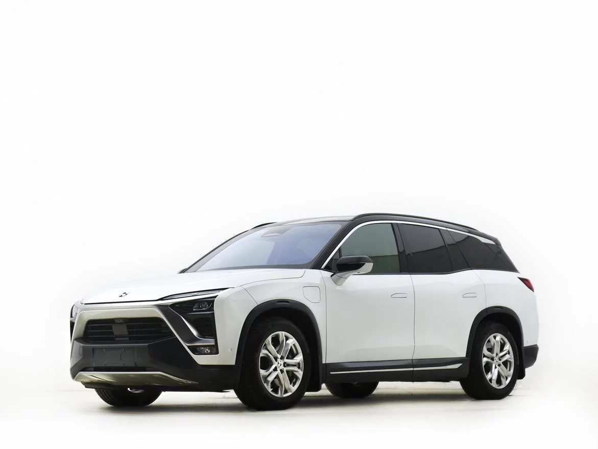 NIO ES8
