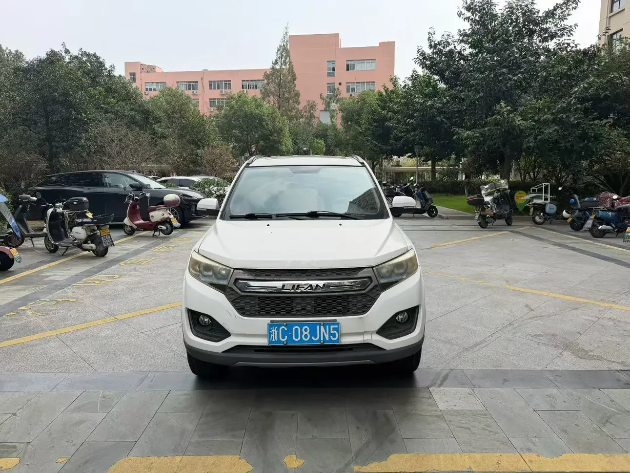 Lifan Maiwei  из Китая