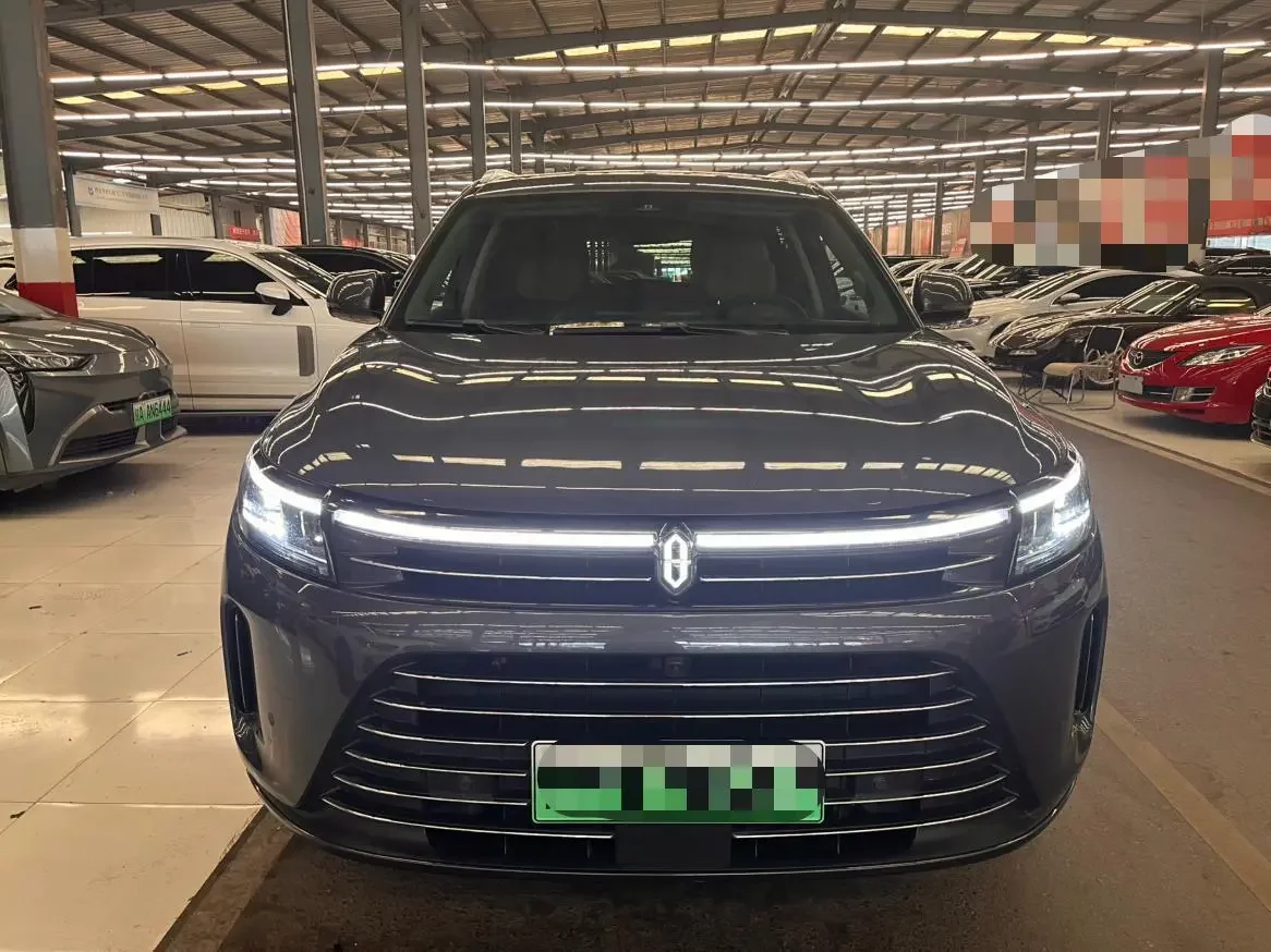 AITO M7