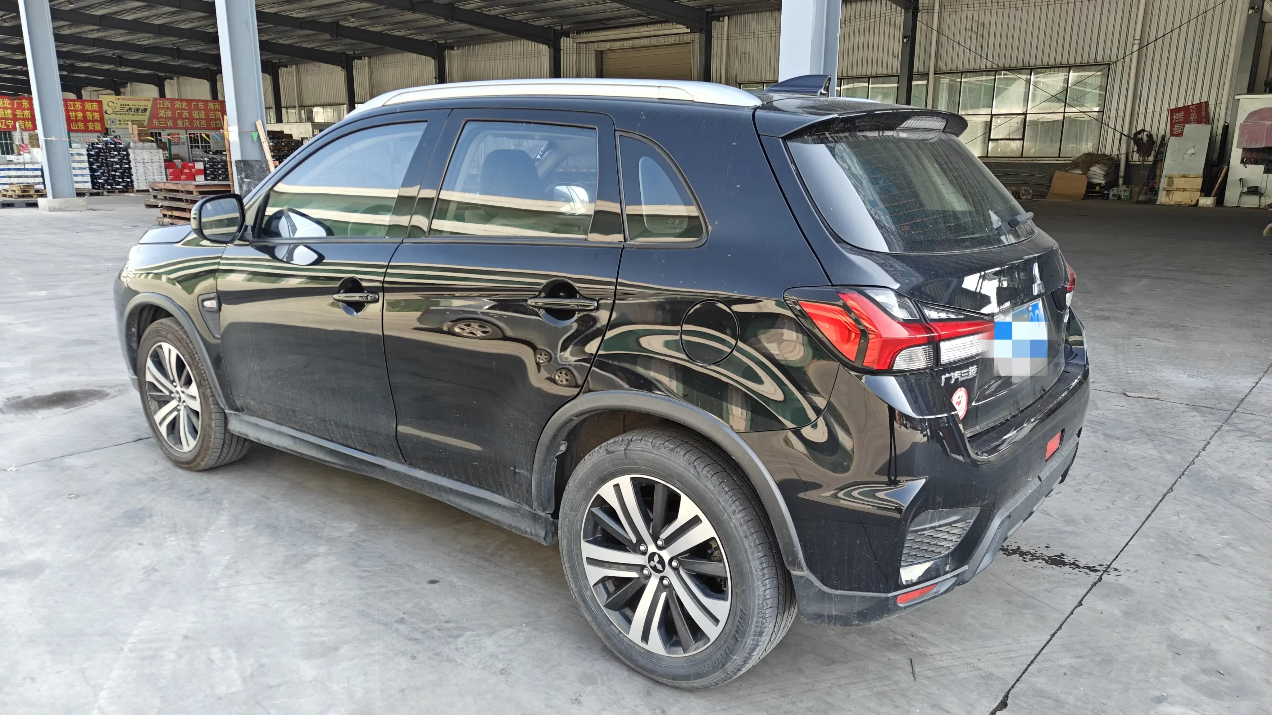 Mitsubishi Jinxuan ASX  из Китая