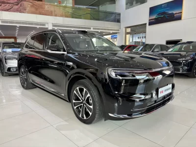 AITO M7