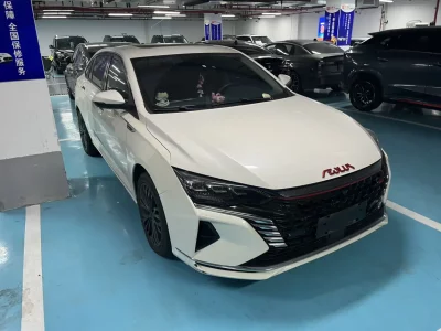 Dongfeng Yixuan MAX