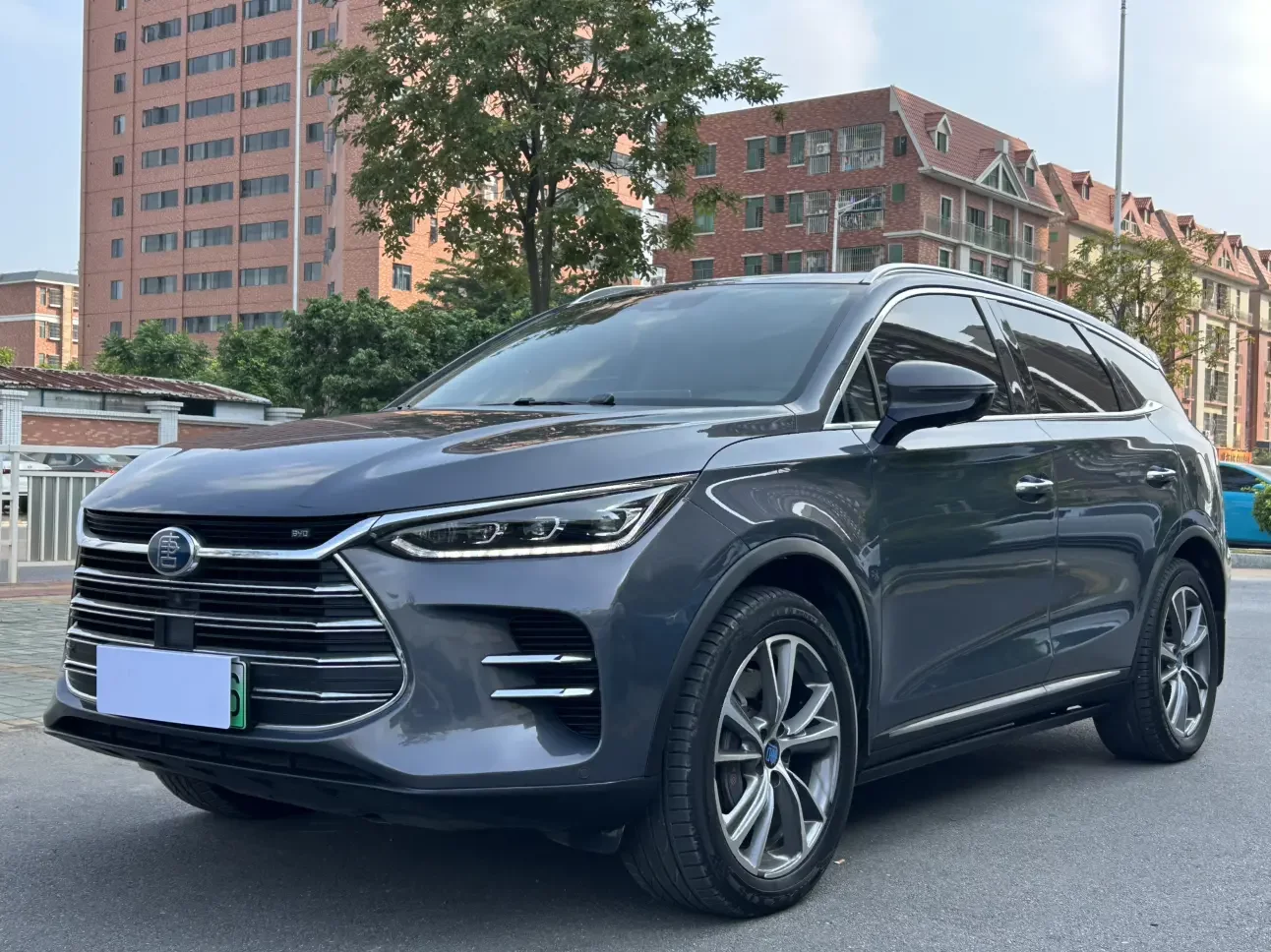 BYD Tang DM
