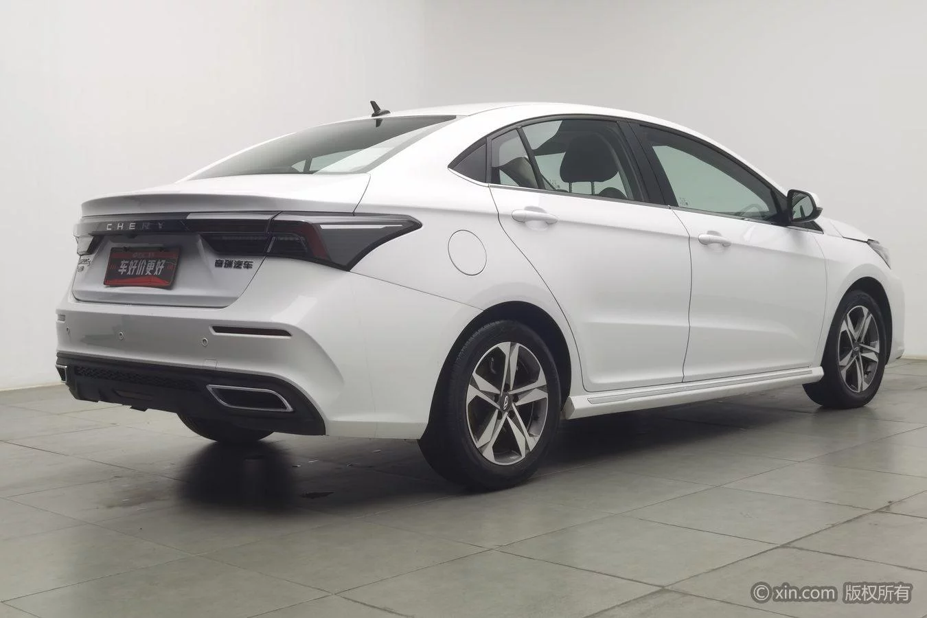 Omoda S5