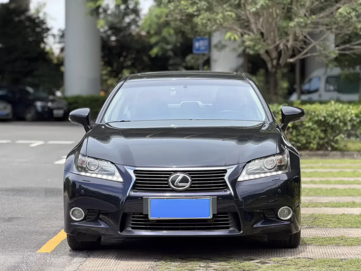 Lexus GS