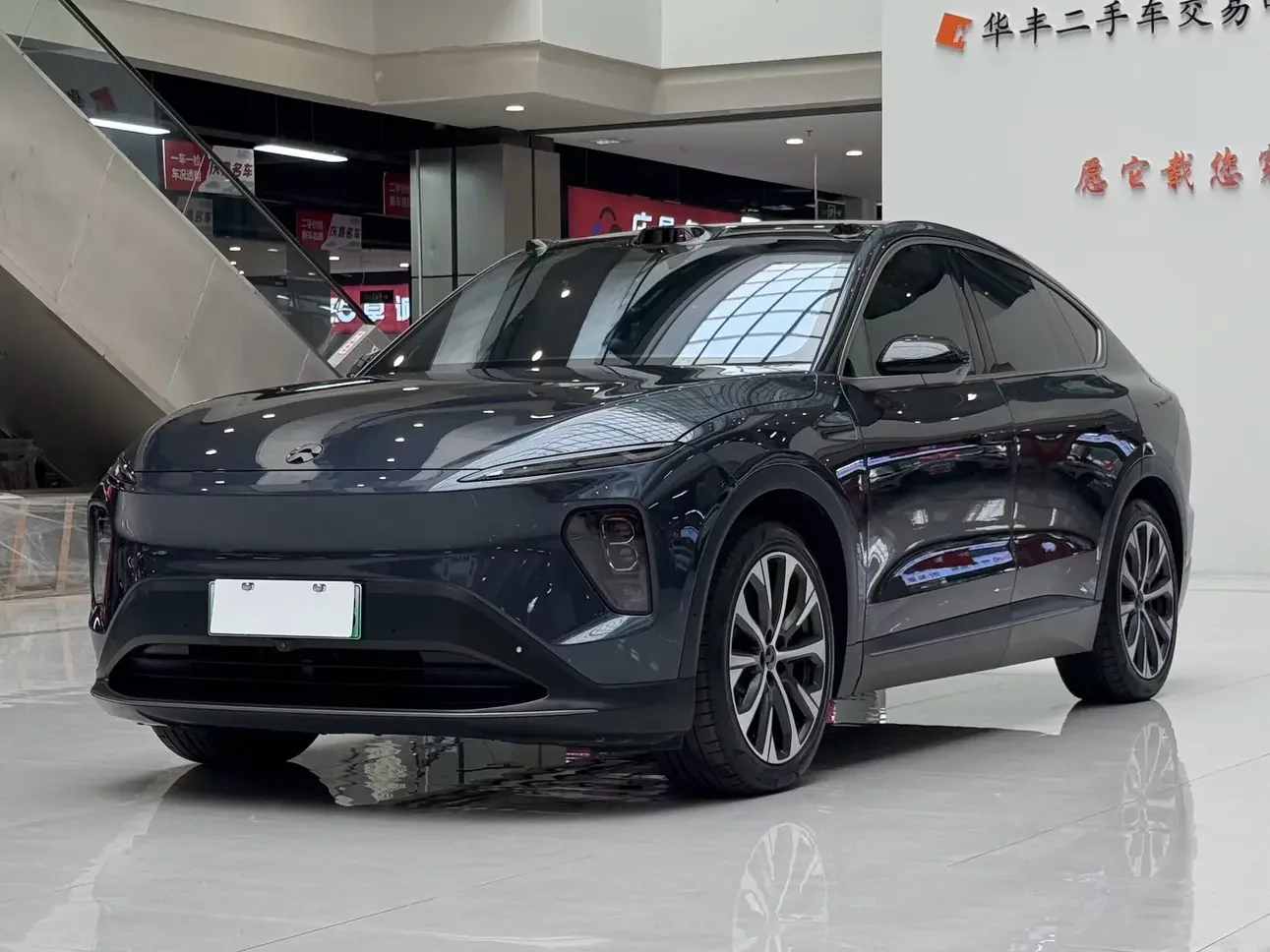 NIO EC7