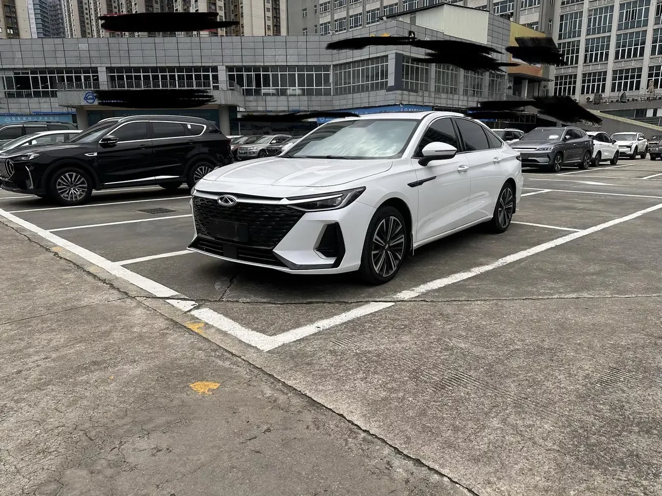Chery Arrizo 8