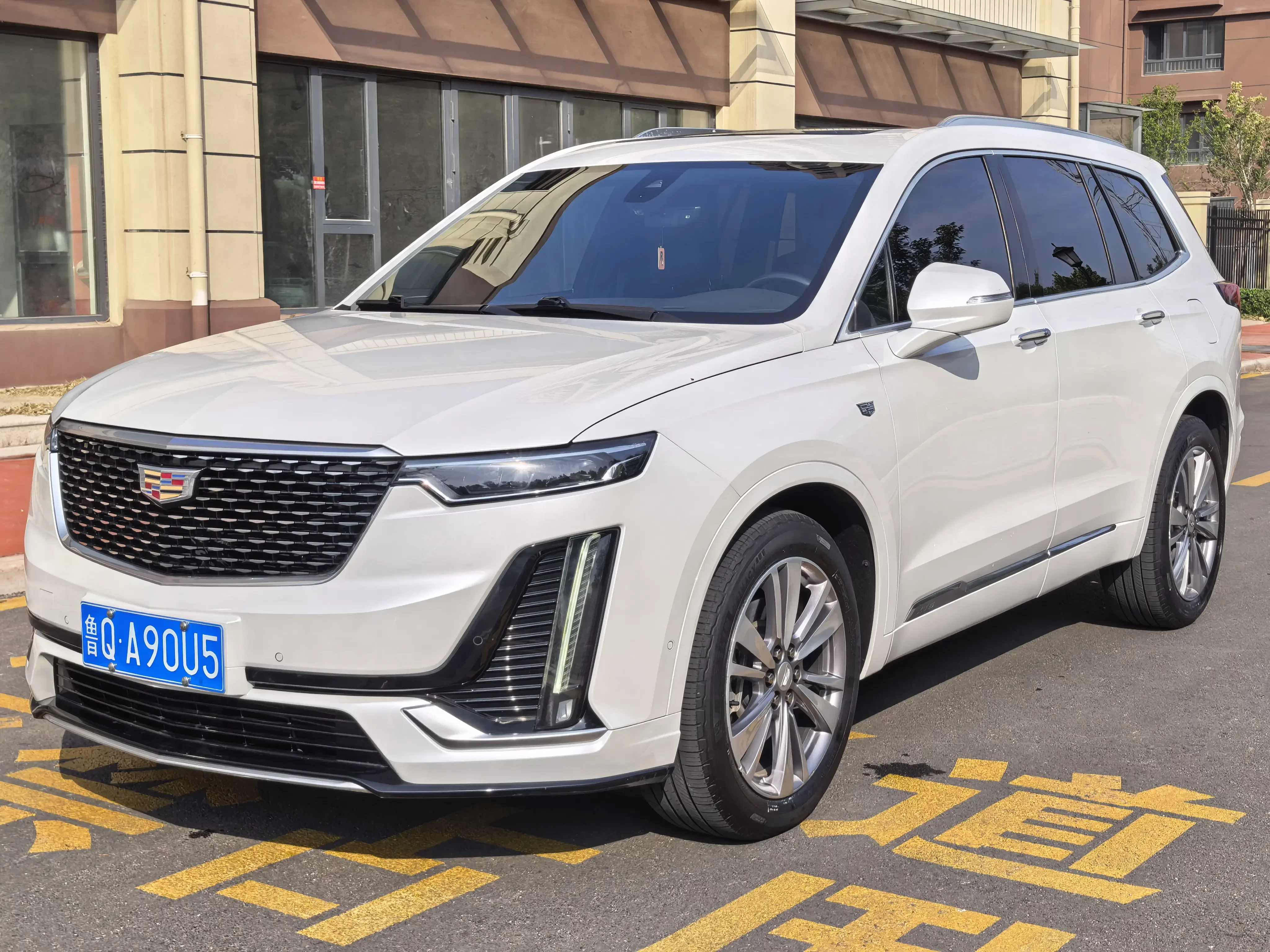 Cadillac XT6