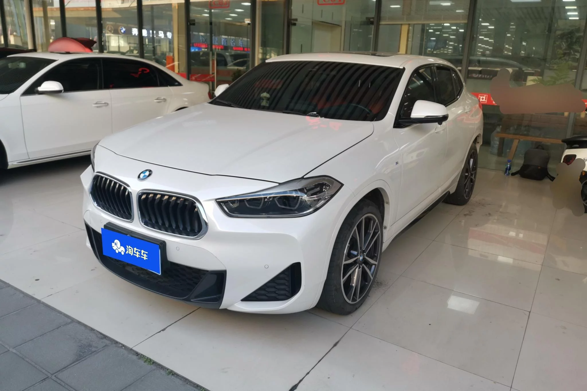 BMW X2