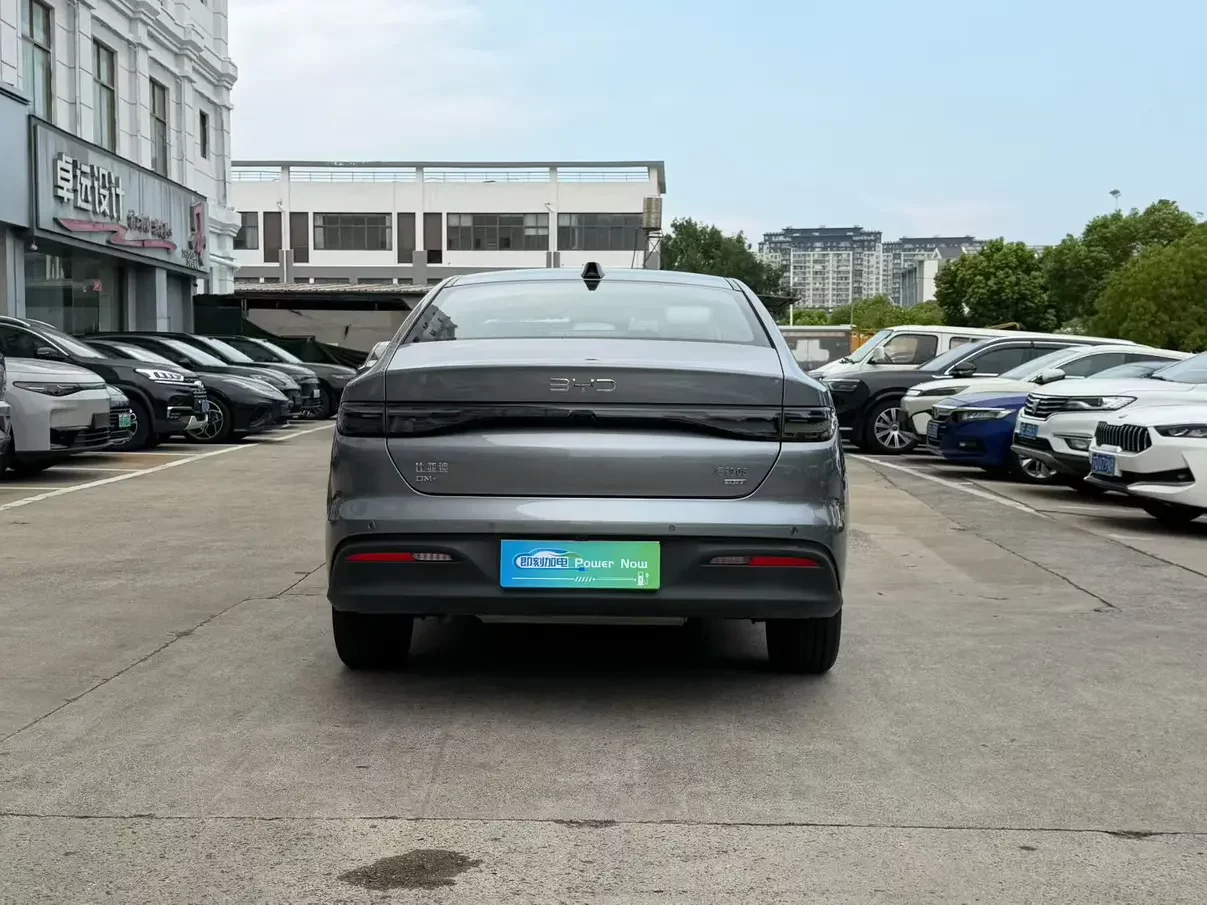 BYD Seal 05DM