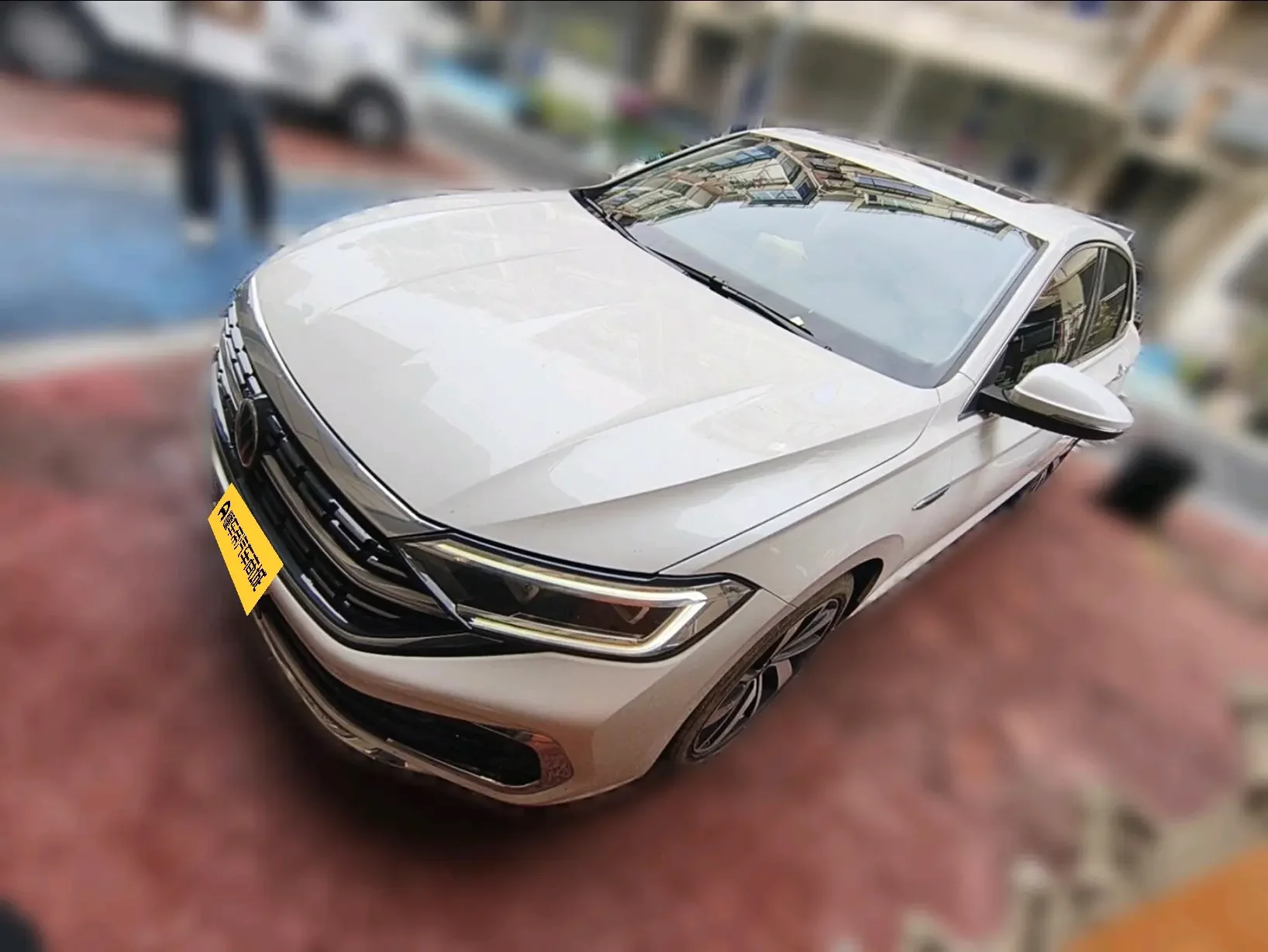 Volkswagen Sagitar