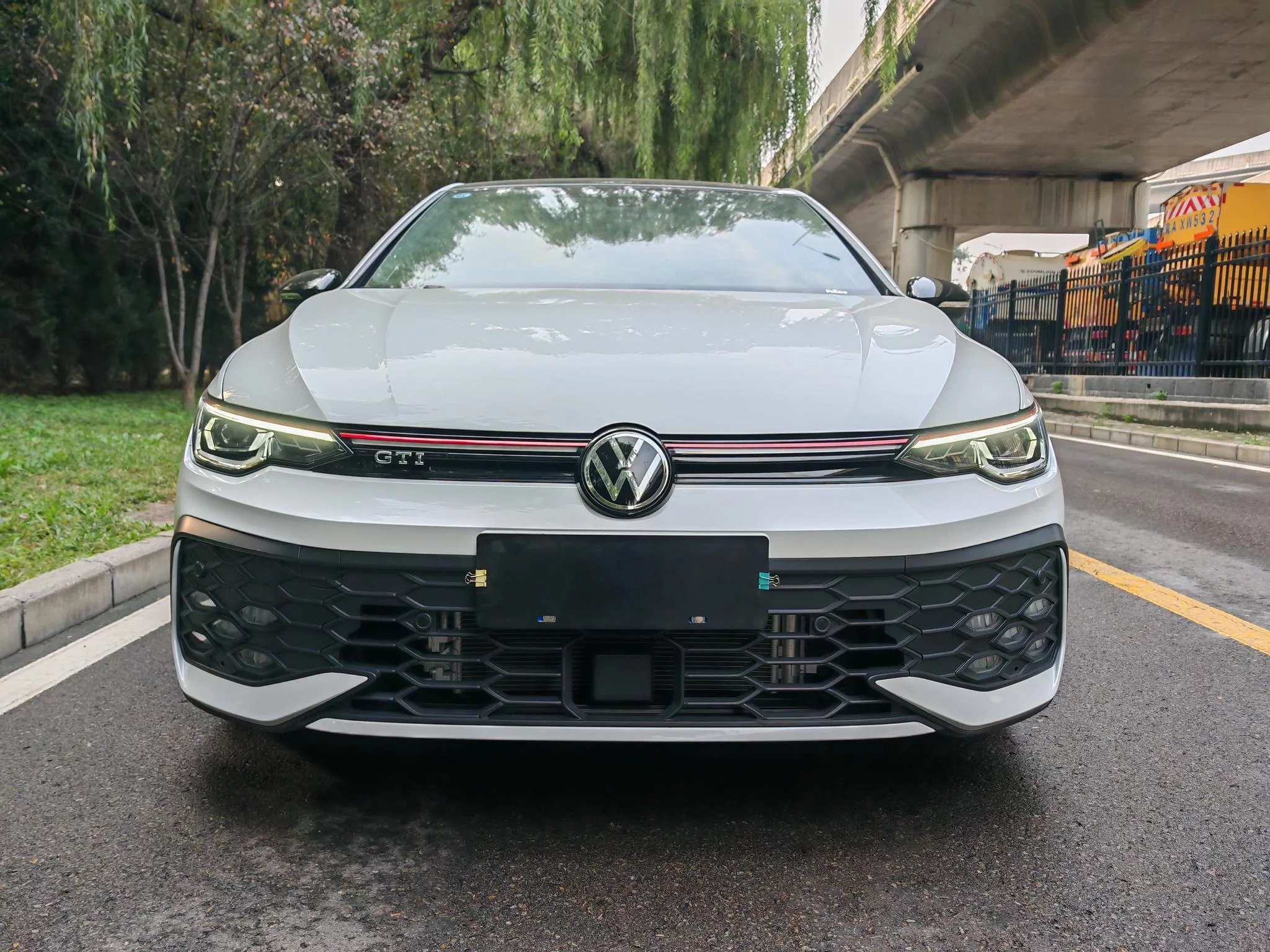 Volkswagen Golf GTI