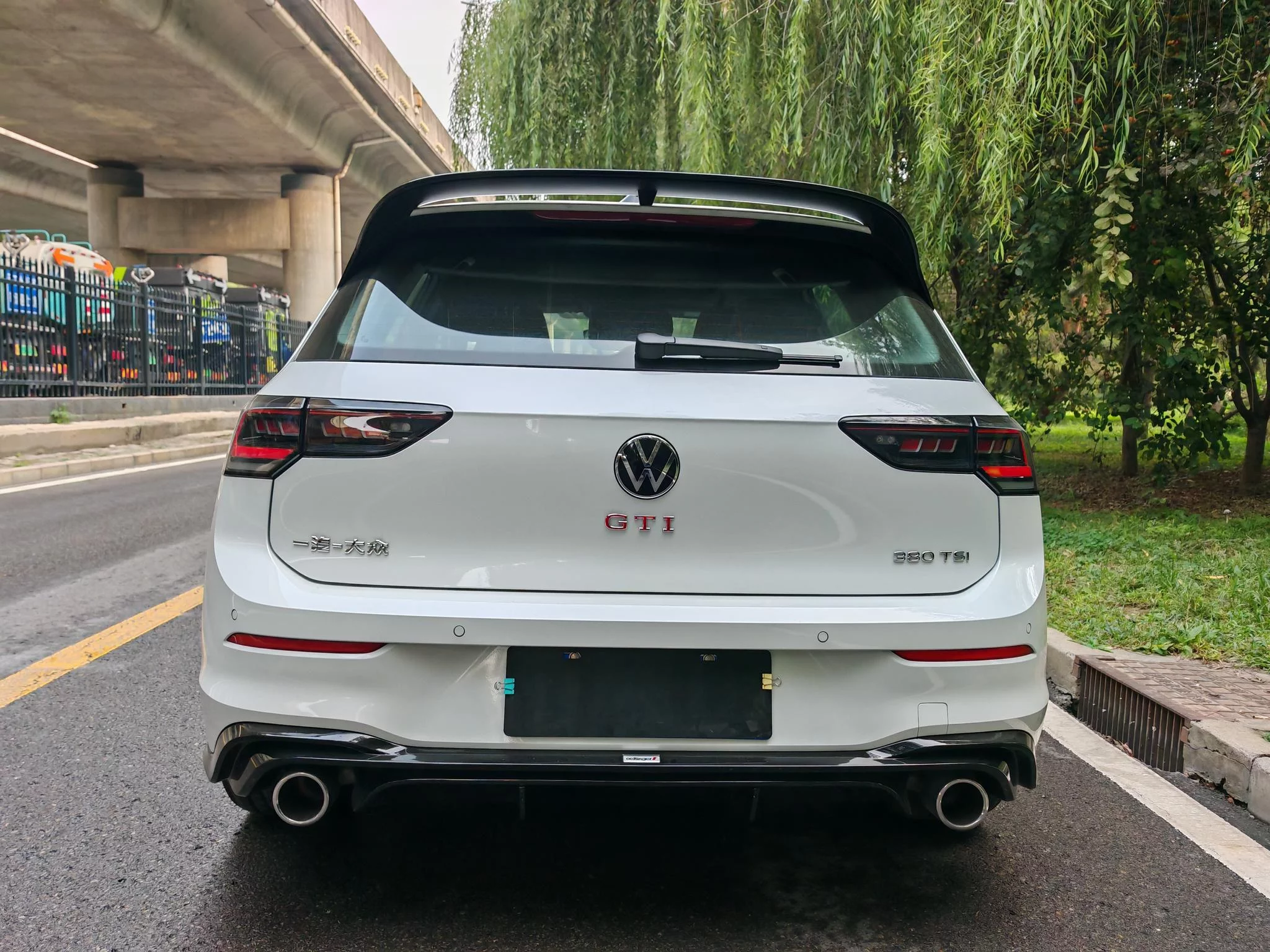 Volkswagen Golf GTI