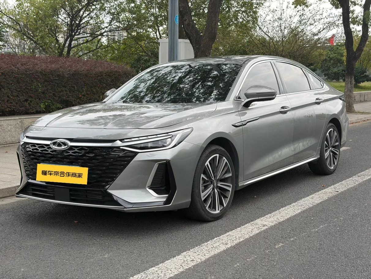 Chery Arrizo 8