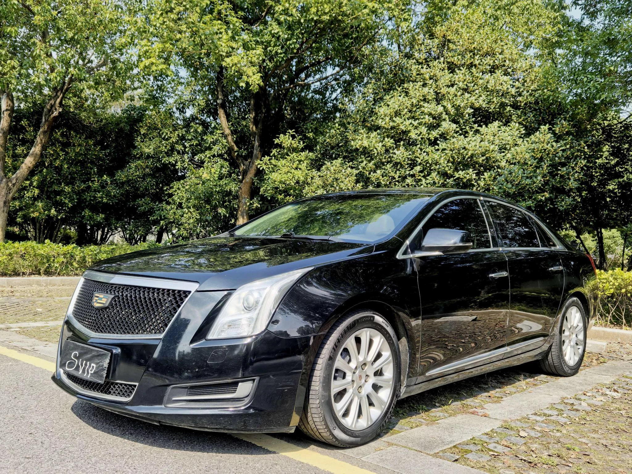Cadillac XTS