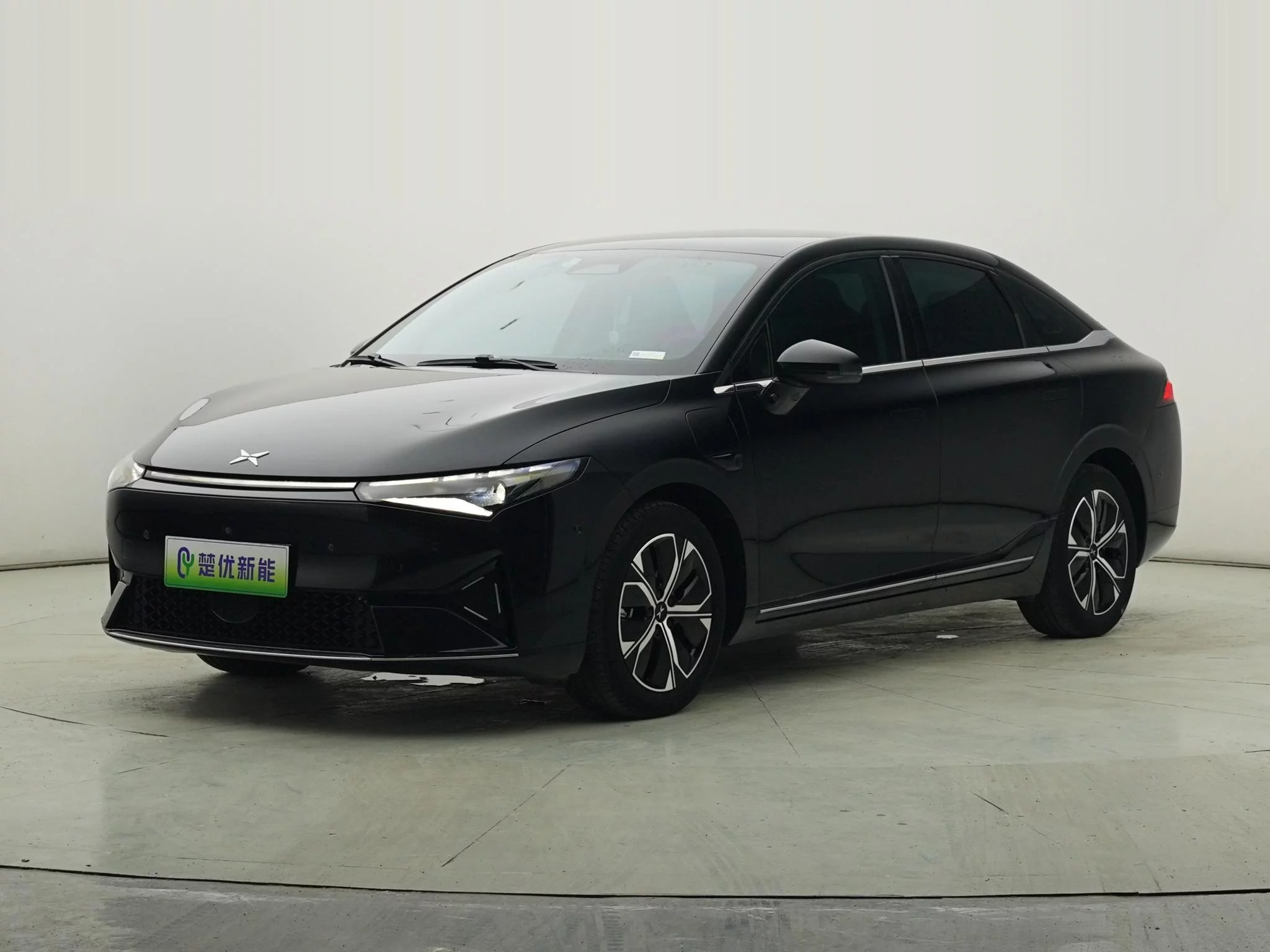 XPeng P5