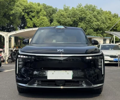 IM Motors Zhiji LS8