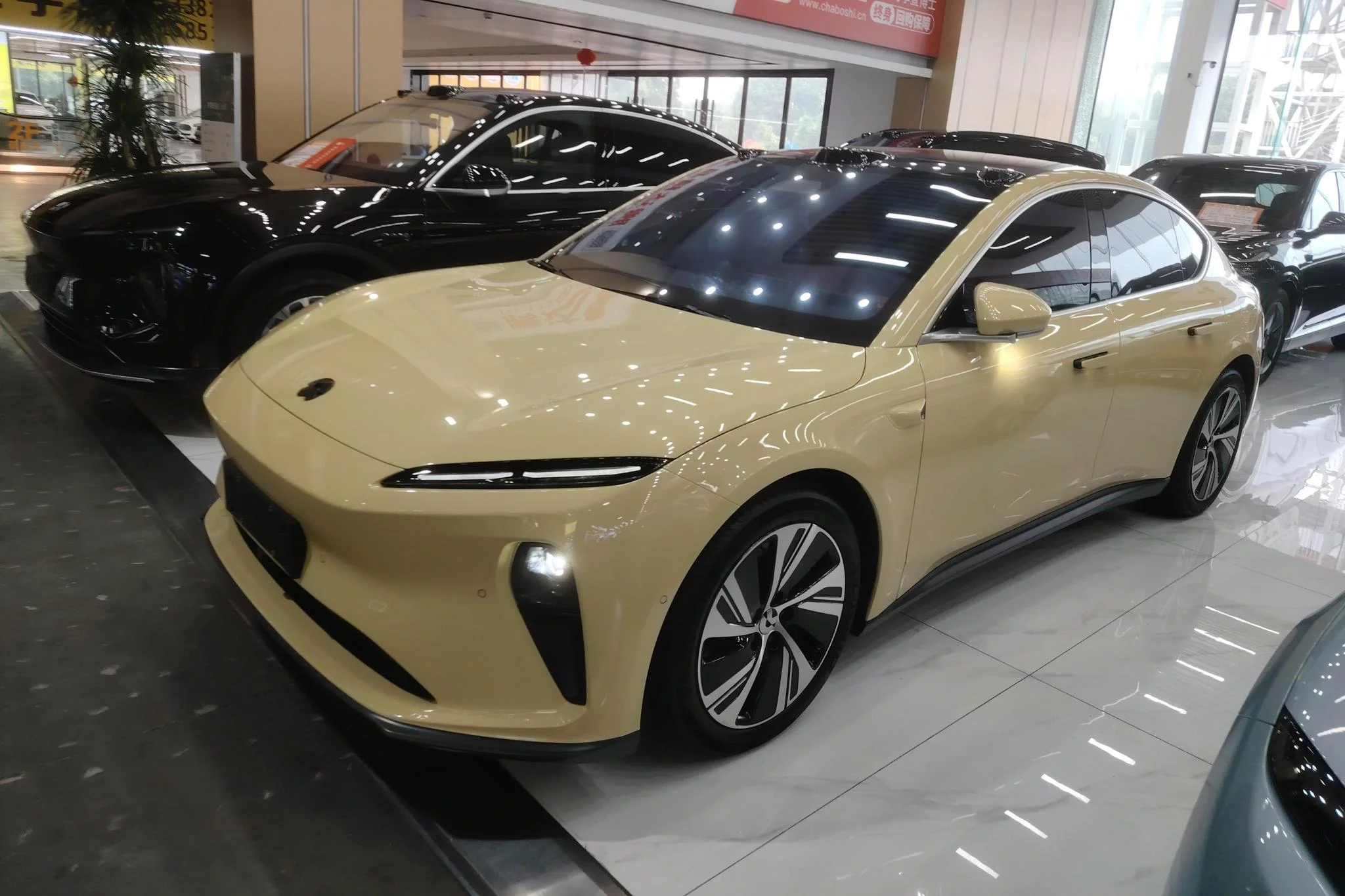 NIO ET5